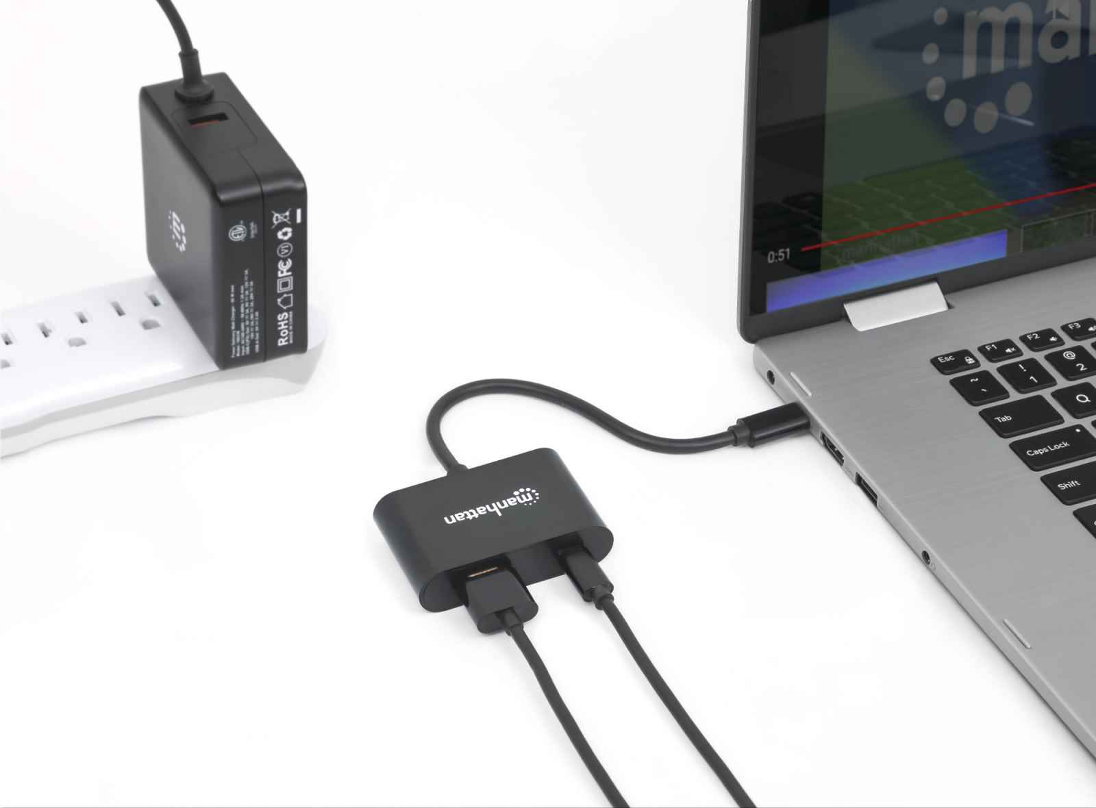 Manhattan Convertidor USB-C a HDMI con puerto PD (153416)